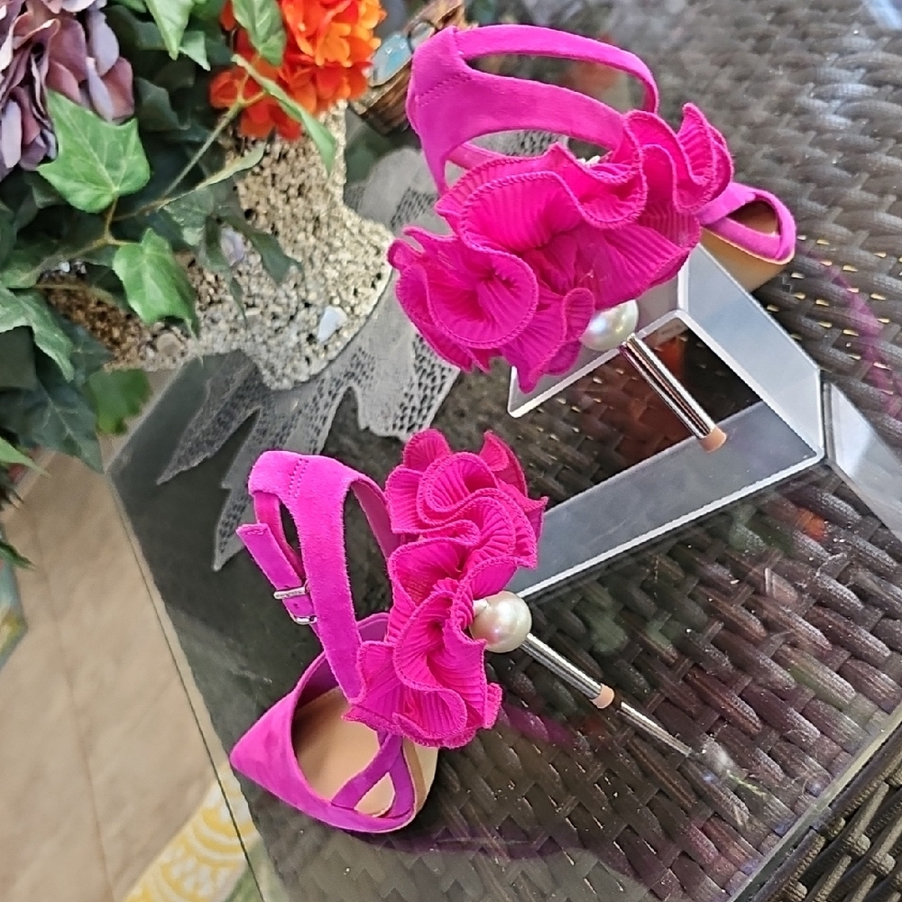 Gianni Bini Fuchsia Floral Heels - Picture 9 of 10